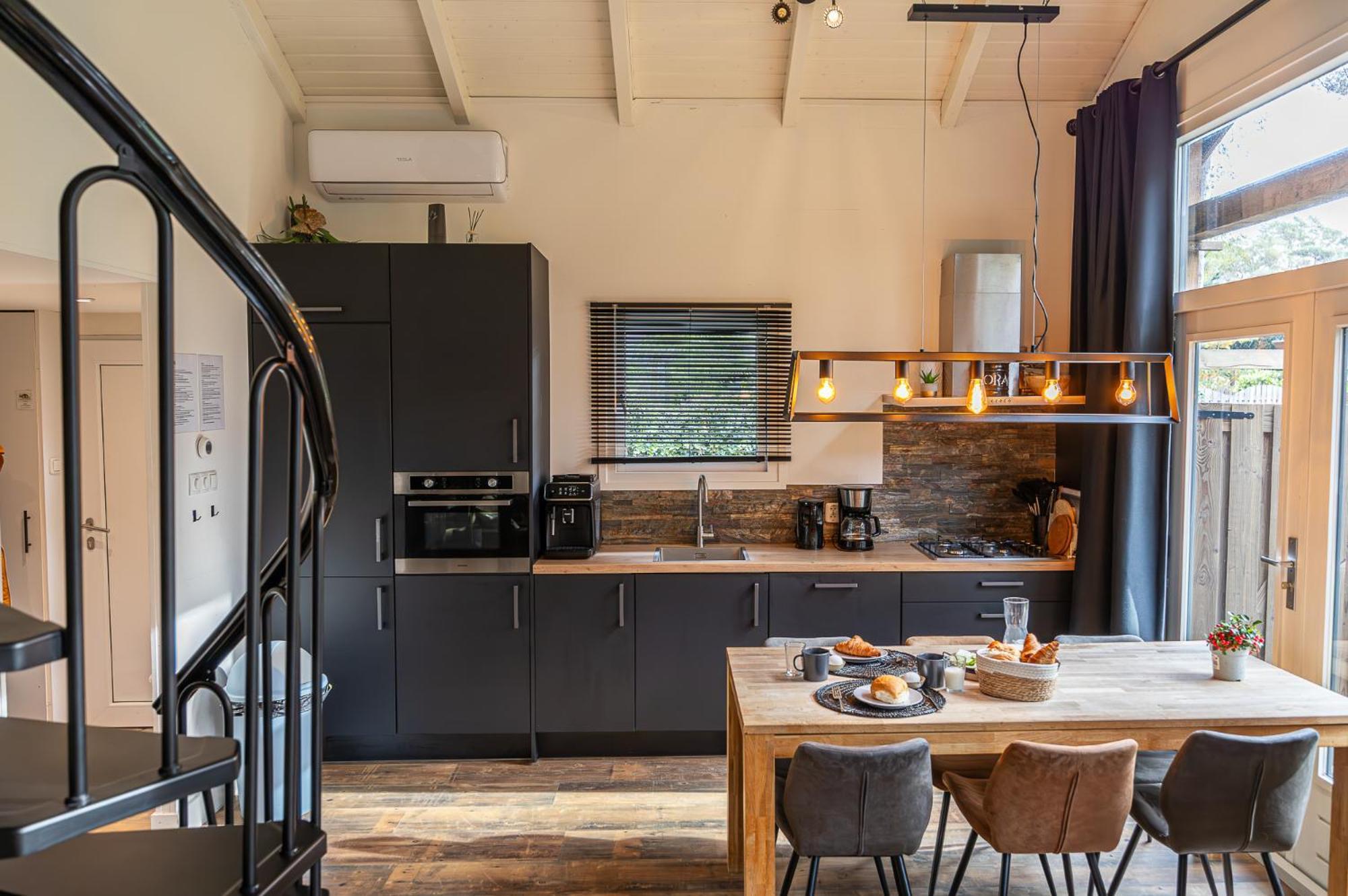 Vakantiehuis Veluws Genieten Met Whirlpool En Sauna Doornspijk Ngoại thất bức ảnh