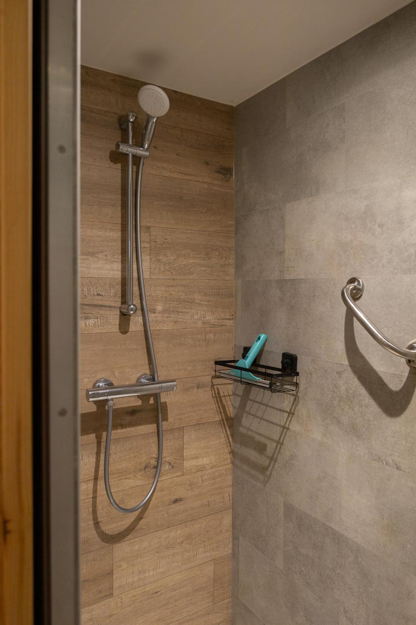 Vakantiehuis Veluws Genieten Met Whirlpool En Sauna Doornspijk Ngoại thất bức ảnh